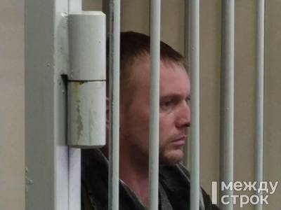 Уральцу, обвиняемому в смерти ребенка во время стрельбы по банкам, продлили арест