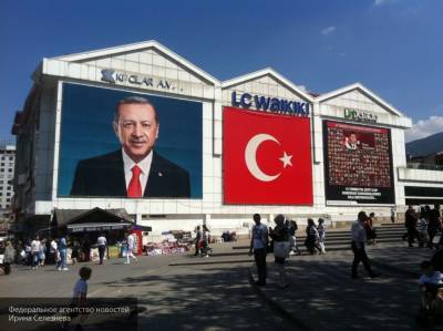 Франция осудила вмешательство Турции в карабахский конфликт