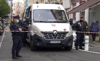 En Son Haber (Турция): нападение с ножом возле церкви во Франции