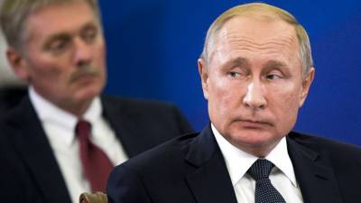 Кремль ответил на вопросы о коронавирусе и прививке президента
