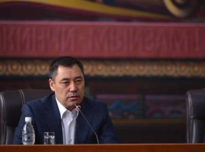 И. о. президента Киргизии отложил выборы в парламент