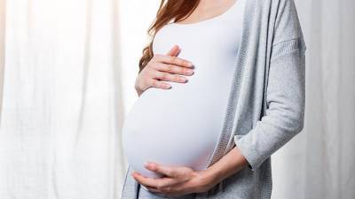 Врачи рассказали об особенностях лечения беременных с COVID-19