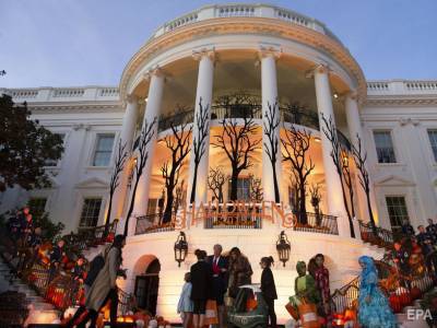 Белый дом на Хэллоуин откроют для "призраков, фей, супергероев и крошечных гоблинов"