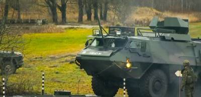Эстонская армия, возвращаясь из Латвии, оккупировала автодороги