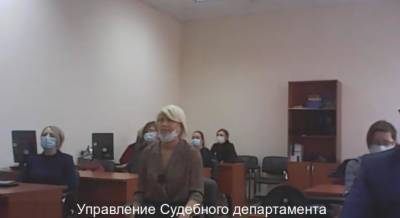 В Челябинске депутаты поспорили о переназначении судьи, у которой были проблемы с законом