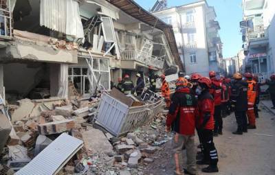 43 человека стали жертвами землетрясения в Турции