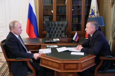 Путин посетит Петербург 3 ноября и встретится с Бегловым