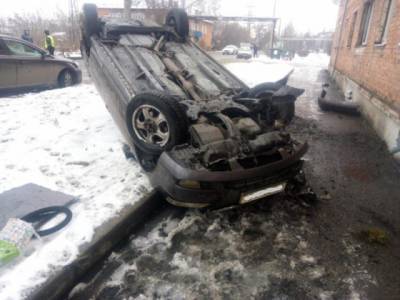 Водитель перевернувшегося в кузбасском городе автомобиля был нетрезв