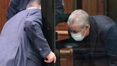 Адвокат опроверг слухи о блокировке счетов Ефремова