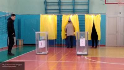 Рекордно низкая явка зафиксирована на местных выборах Украины