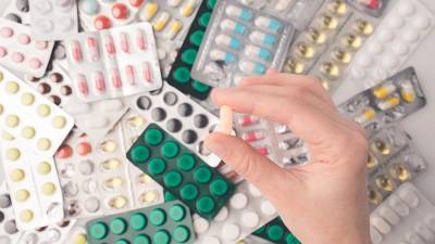 Около 70% орфанных больных пожаловались на проблемы с лекарствами