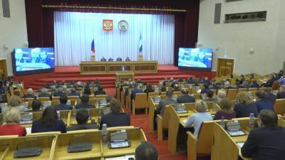 Депутаты Курултая приняли новый закон о назначении сенаторов