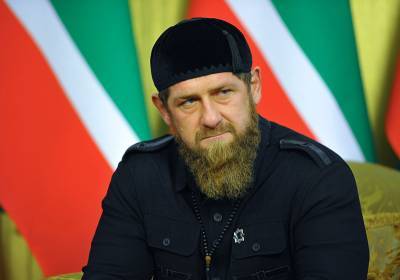 Кадыров заявил о готовности покинуть пост из-за позиции по Макрону