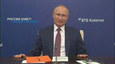 Путин: нет планов вводить "общенациональный локдаун"