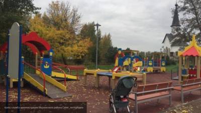 Площадка для детей с инвалидностью открылась в одном из парков Петербурга
