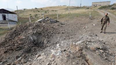 В Карабахе заявили о бомбардировке ВС Азербайджана города Мартакерт - iz.ru - Армения - Азербайджан - Мартакерт