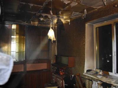 Утром в Одессе горела квартира в жилом доме, погиб человек