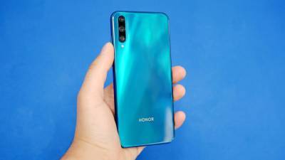 Обзор Huawei Honor 30i: доступный смартфон с AMOLED-экраном