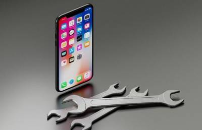 Apple представила новое приспособление для ремонта дисплеев iPhone 12