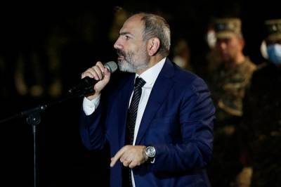 Все за оружие: Пашинян объявил народную войну за Карабах