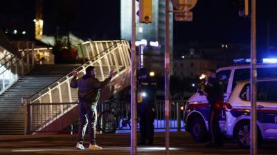 В МВД Австрии заявили, что террористическая атака в Вене продолжается