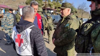 Российские миротворцы помогают вернуть мир в неспокойный Карабах