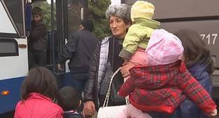 Более 2,4 тысячи беженцев вернулись из Армении в Нагорный Карабах за сутки