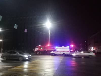 В Твери проскочивший на красный свет водитель спровоцировал ДТП с двумя пострадавшими