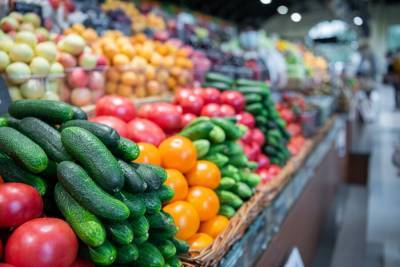 Росстат назвал регионы, в которых недоедают овощей и фруктов