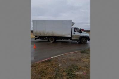 Водитель грузовика сбил насмерть пешехода в Волгоградской области
