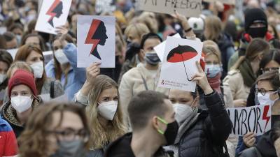 Польша: от запрета абортов к политическому кризису
