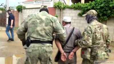 Сотрудники ФСБ задержали в Чечне двух террористов из банды Басаева