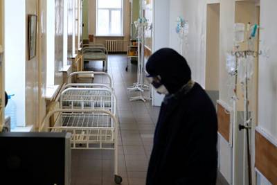 В России за сутки умерли 368 пациентов с коронавирусом