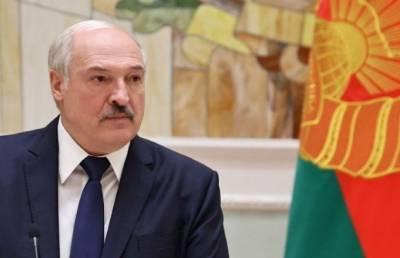Лукашенко заявил об экономической войне против ЕАЭС