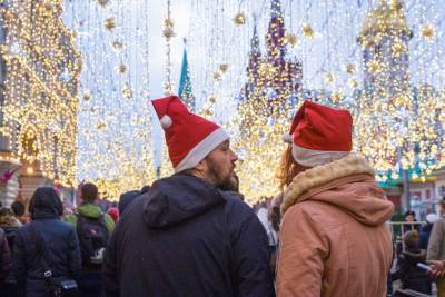 Представитель ВОЗ напомнила россиянам об осторожности в новогодние праздники