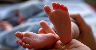 "У меня родилась дочь": в Мариуполе после родов умерла 36-летняя многодетная мать, у которой диагностировали коронавирус