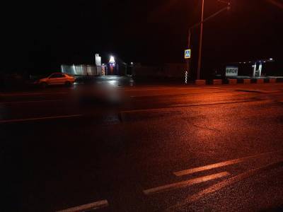 В Рязанской области на трассе М-5 грузовик насмерть сбил пешехода