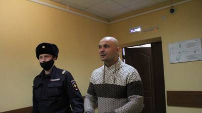 Суд вынес приговор отцу, который бросил детей в аэропорту Шереметьево
