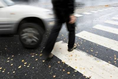 Два пешехода с разницей в пять минут пострадали в Серпухове
