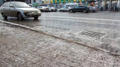 #Еётамнет: Челябинск заваливают дорожными реагентами