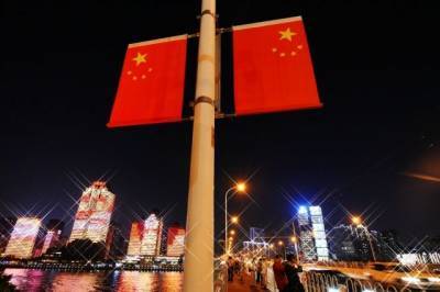 Китай введёт санкции против четырех официальных лиц США из-за Гонконга