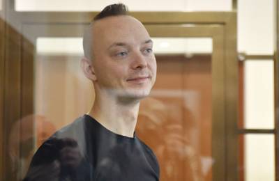 Суд продлил Ивану Сафронову арест по делу о госизмене на три месяца