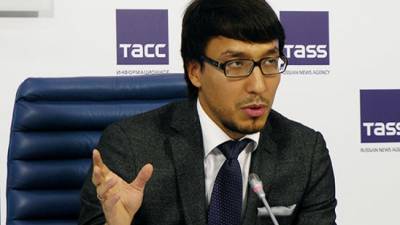 Абзалов: Украина поможет Байдену использовать козыри в антироссийской игре