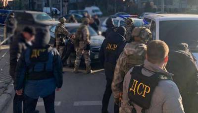 В Тернополе задержали бандитов, которые специализировались на разбоях и грабежах - lenta.ua - Украина - Львов - Черкассы - Тернополь