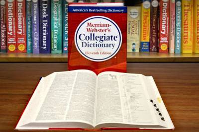 На букву "П": Американский словарь Merriam-Webster назвал свое слово года