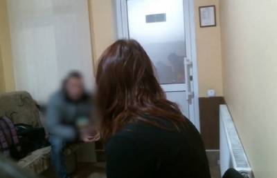 Выдворили домой: еще одной российской телеведущей запретили въезд в Украину – видео