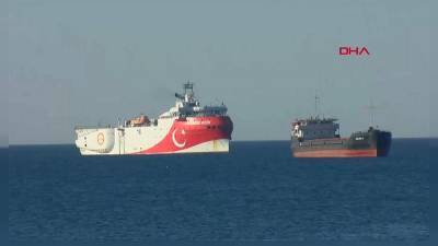 Исследовательское судно Oruç Reis вернулось в Турцию