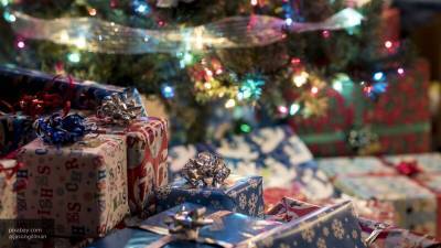 Названы самые желанные подарки для россиян в Новый год
