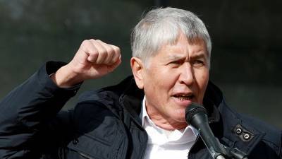Верховный Суд Киргизии отменил приговор по делу экс-президента Атамбаева