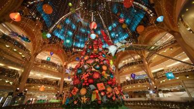 Карантинные праздники: как Европа будет отмечать Рождество